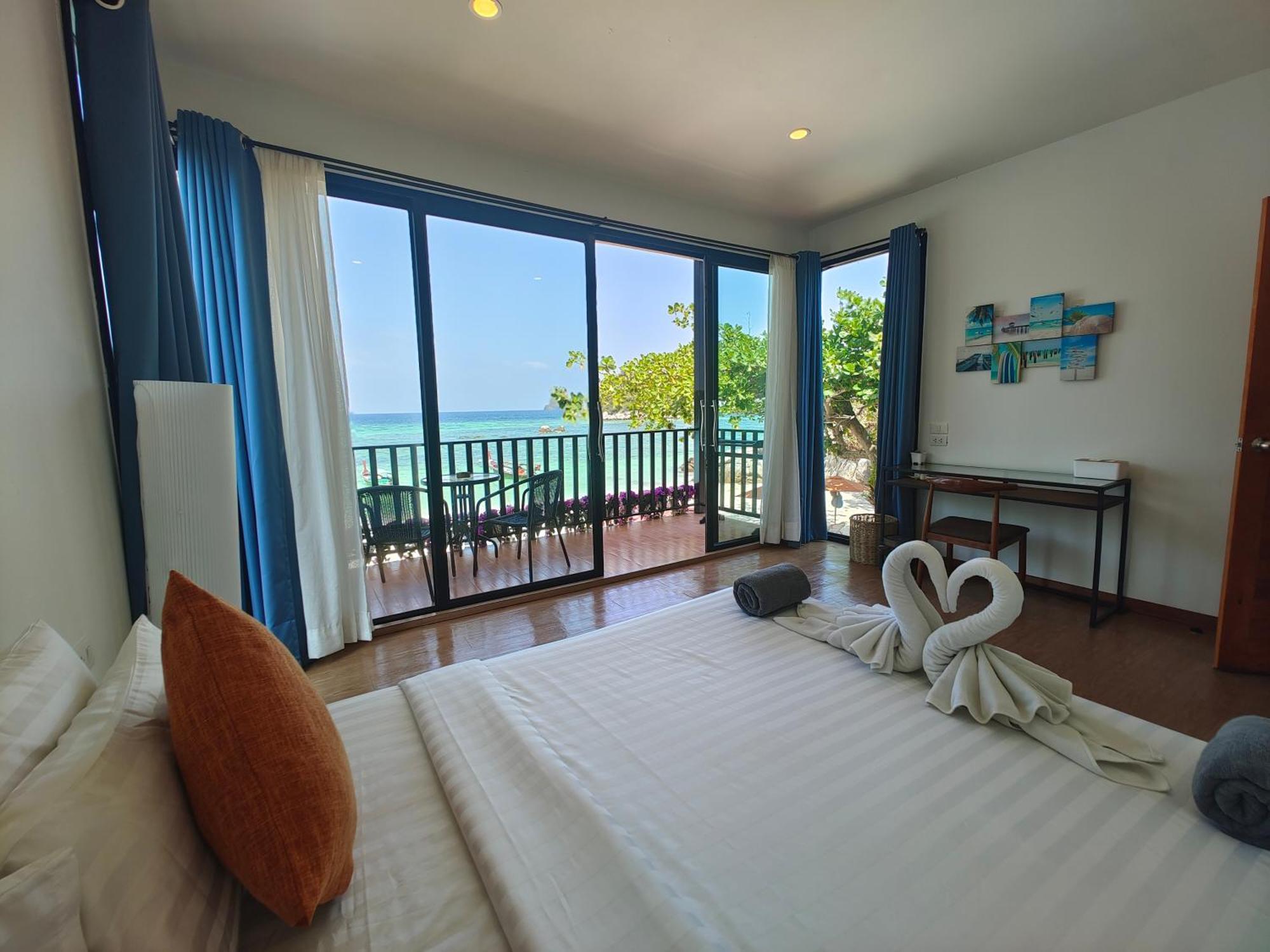 Lipe Sunrise Beach House Exterior photo